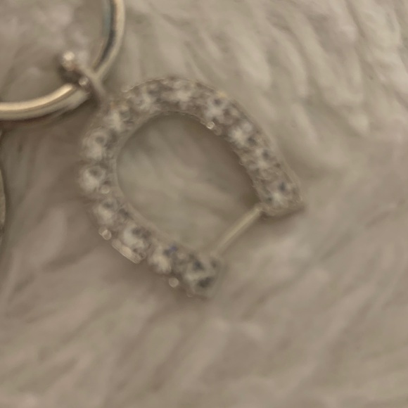 Fashion jewelry Juicy Couture Silver Heart Charm bracelet - Picture 5 of 7